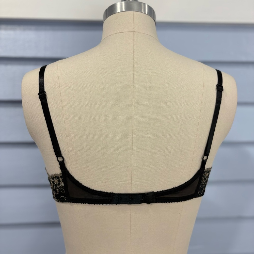 Vintage 80s Victoria’s Secret Black & Gold Lace Balconette Bra - Picture 4 of 5